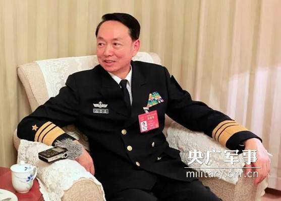 全國人大代表,東部戰區海軍政委王華勇中將接受央廣軍事記者專訪.