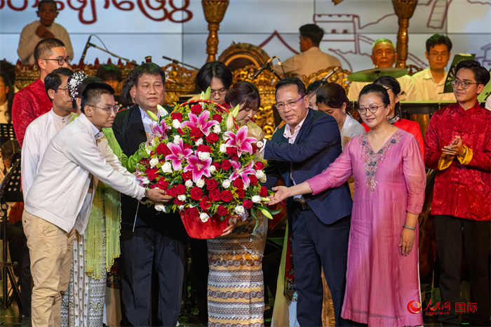 йפʹòò̹ͬл лѾ