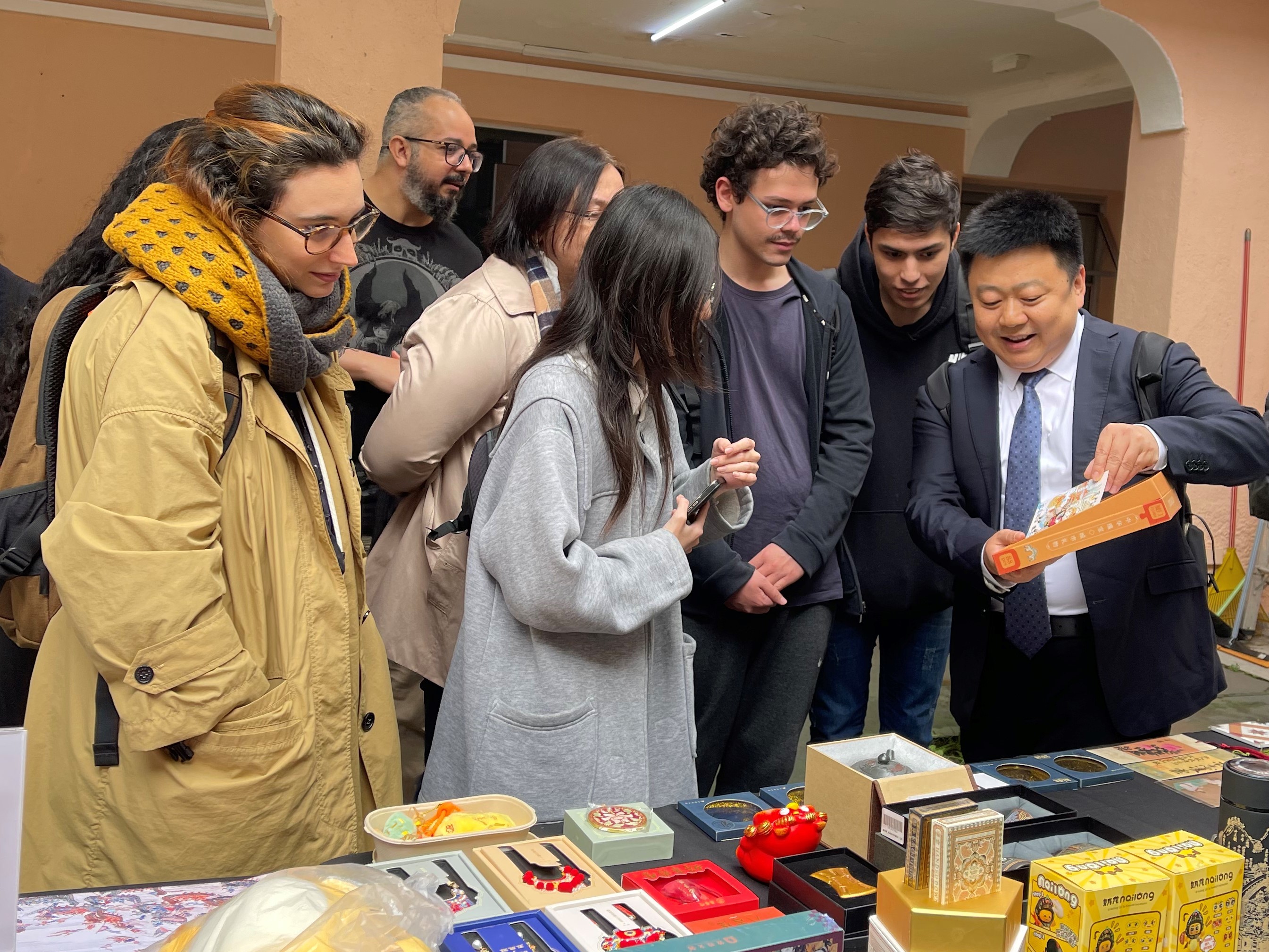 йĻѲչ߽ֳԱι߽ĴƷ ͼŹͼ