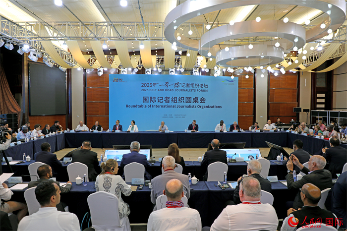 19磬ʼ֯ԲڸݾСͼΪԲֳ 