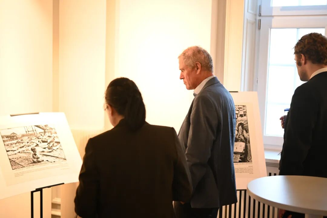 ۿйսͼƬչйפʹݹͼ