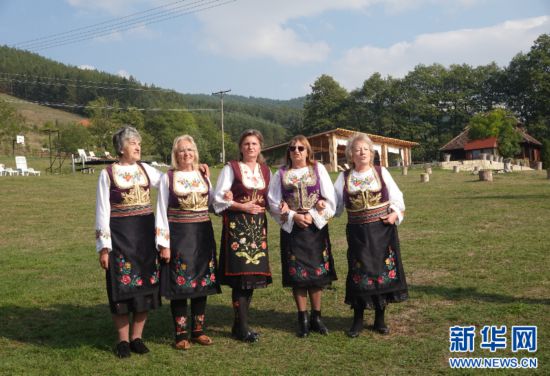 ʱ929գάϲɽġÿ塱״䣬شάǴͳκ߳ͳӭйο͵á»߳ӱ 