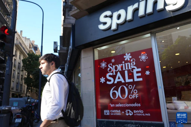 1114գӰ͢׶ŵ˹˹һҼҾߵǰ߹»  