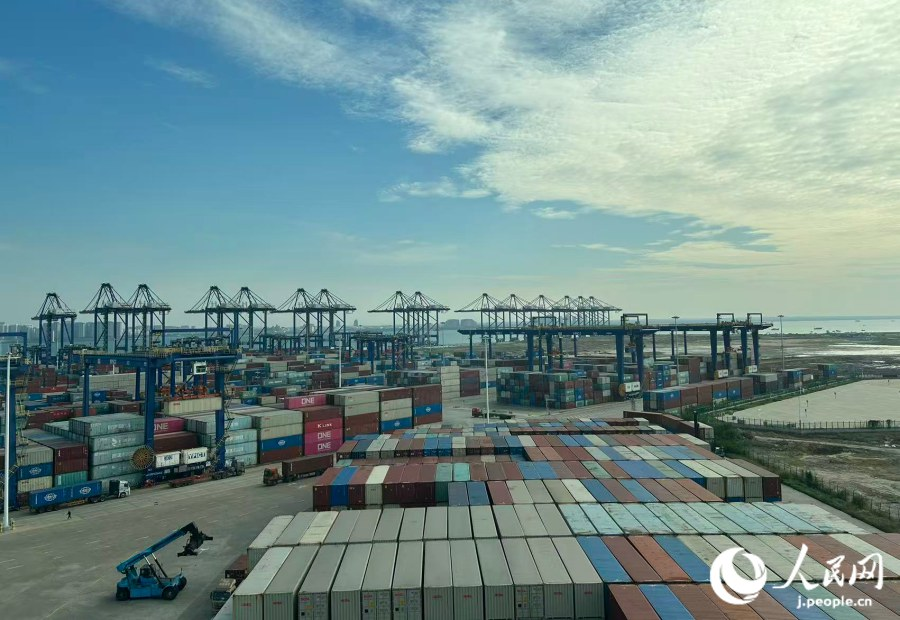 ֹʼװͷѷŵļװ䡣 ʷ